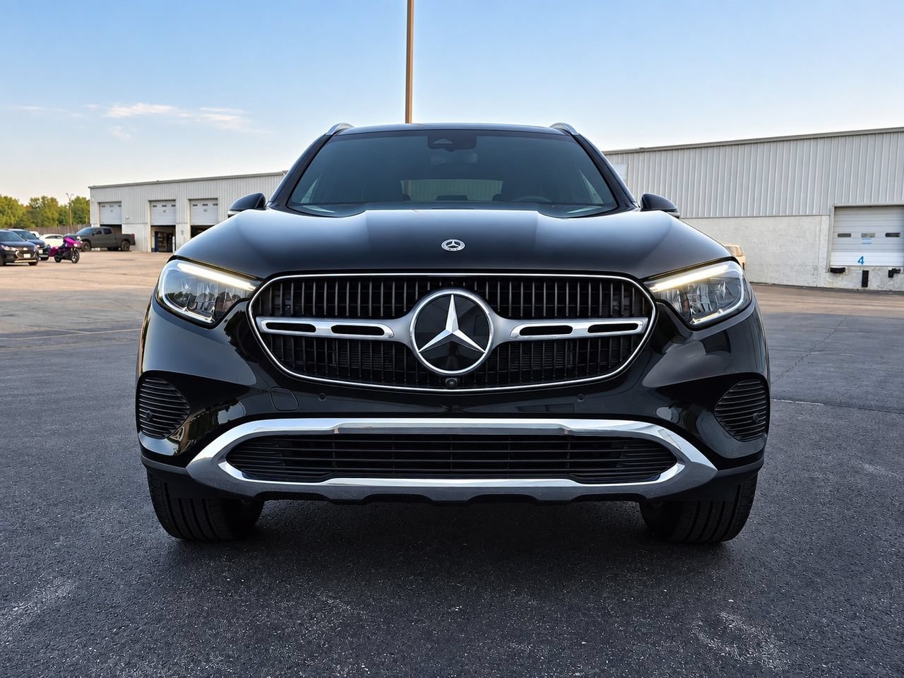 New 2027 Mercedes-Benz GLC 300 4MATIC image 2