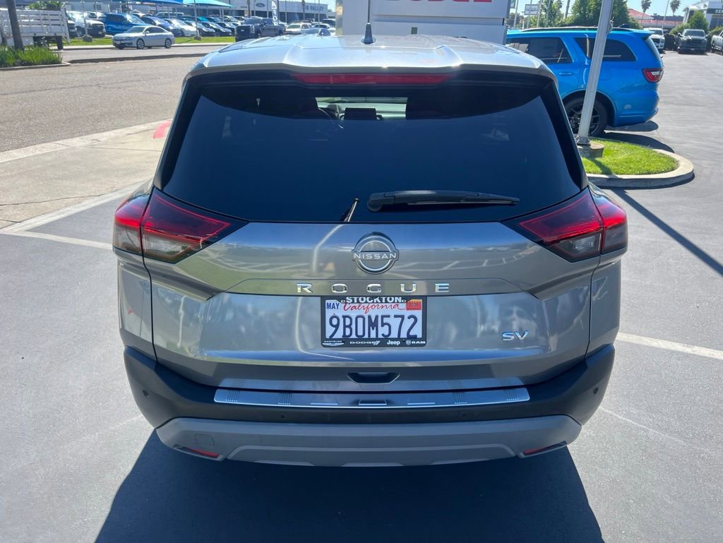 Used 2022 Nissan Rogue SV FWD image 19