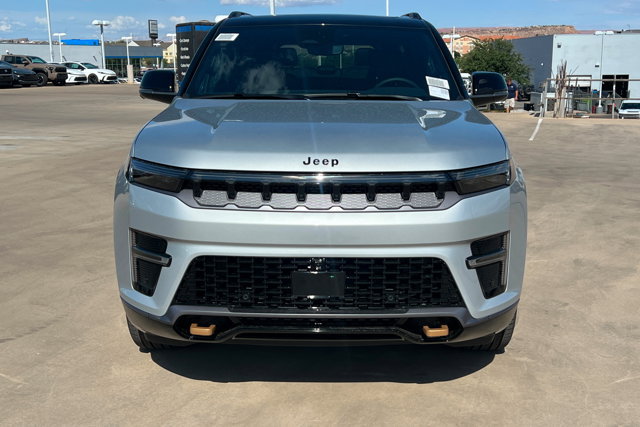 New 2026 Jeep Grand Wagoneer L 4WD image 8