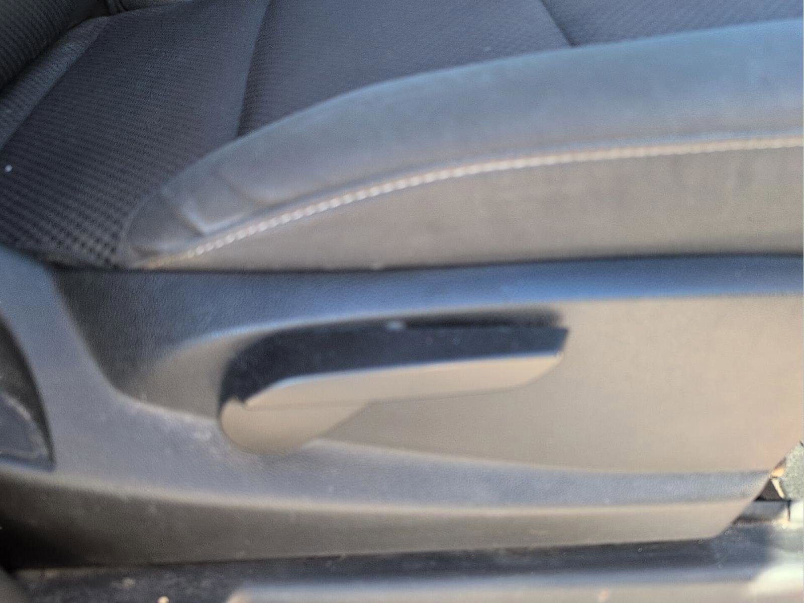 Used 2018 Chevrolet Silverado 1500 LT w/ All Star Edition image 31