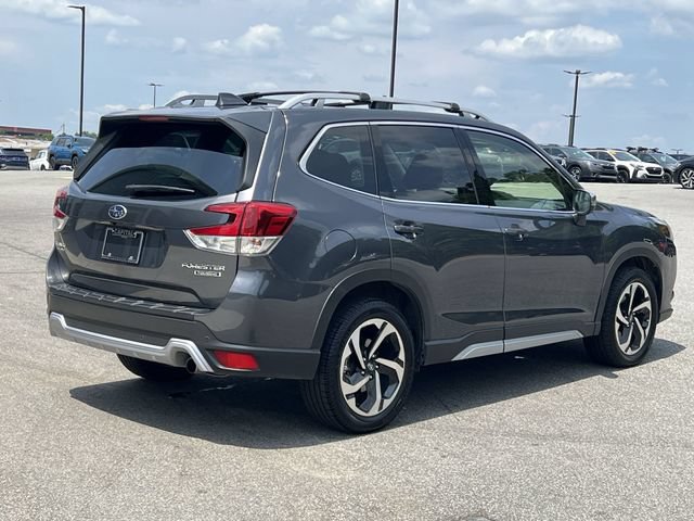 Certified 2023 Subaru Forester Touring AWD/4WD image 13