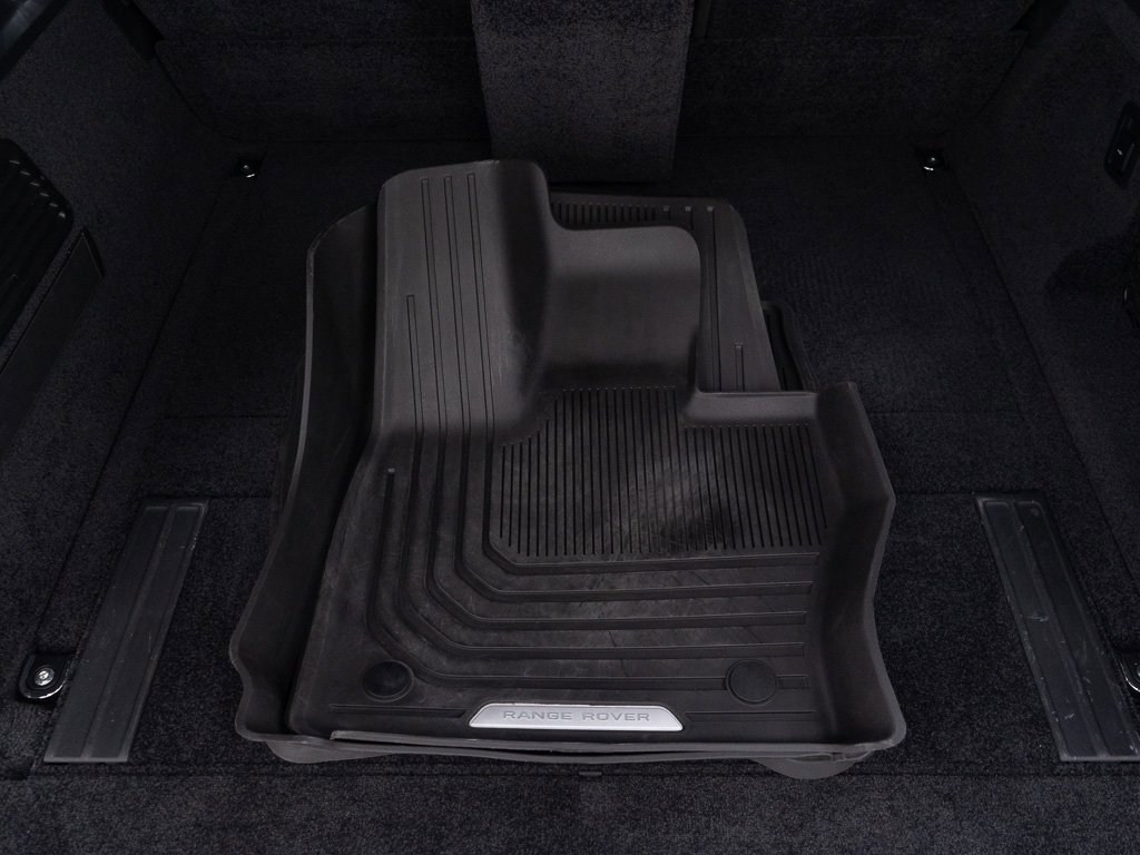 Used 2023 Land Rover Range Rover SV image 53