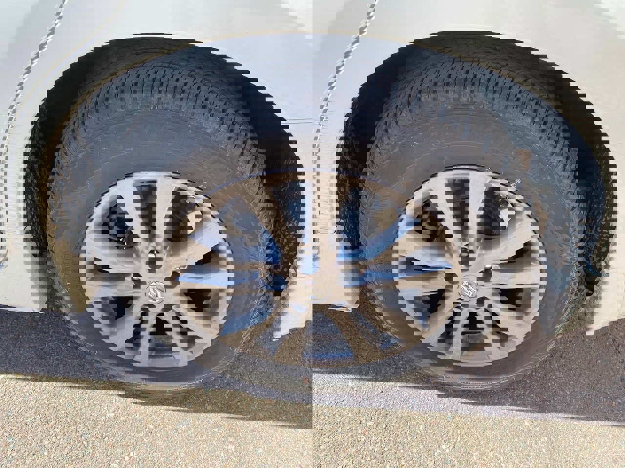 Used 2015 Nissan Altima 2.5 S w/ Sport Value Package image 9