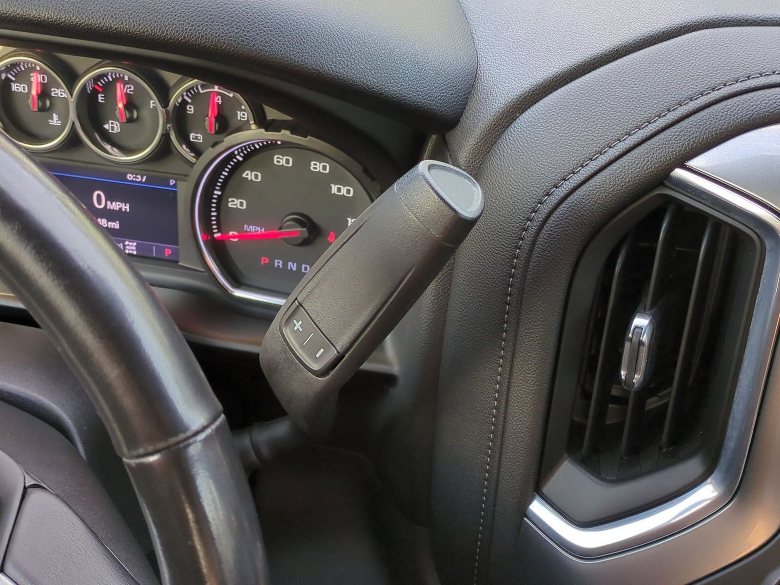 Used 2021 Chevrolet Silverado 1500 LT Trail Boss w/ Bed Protection Package image 26