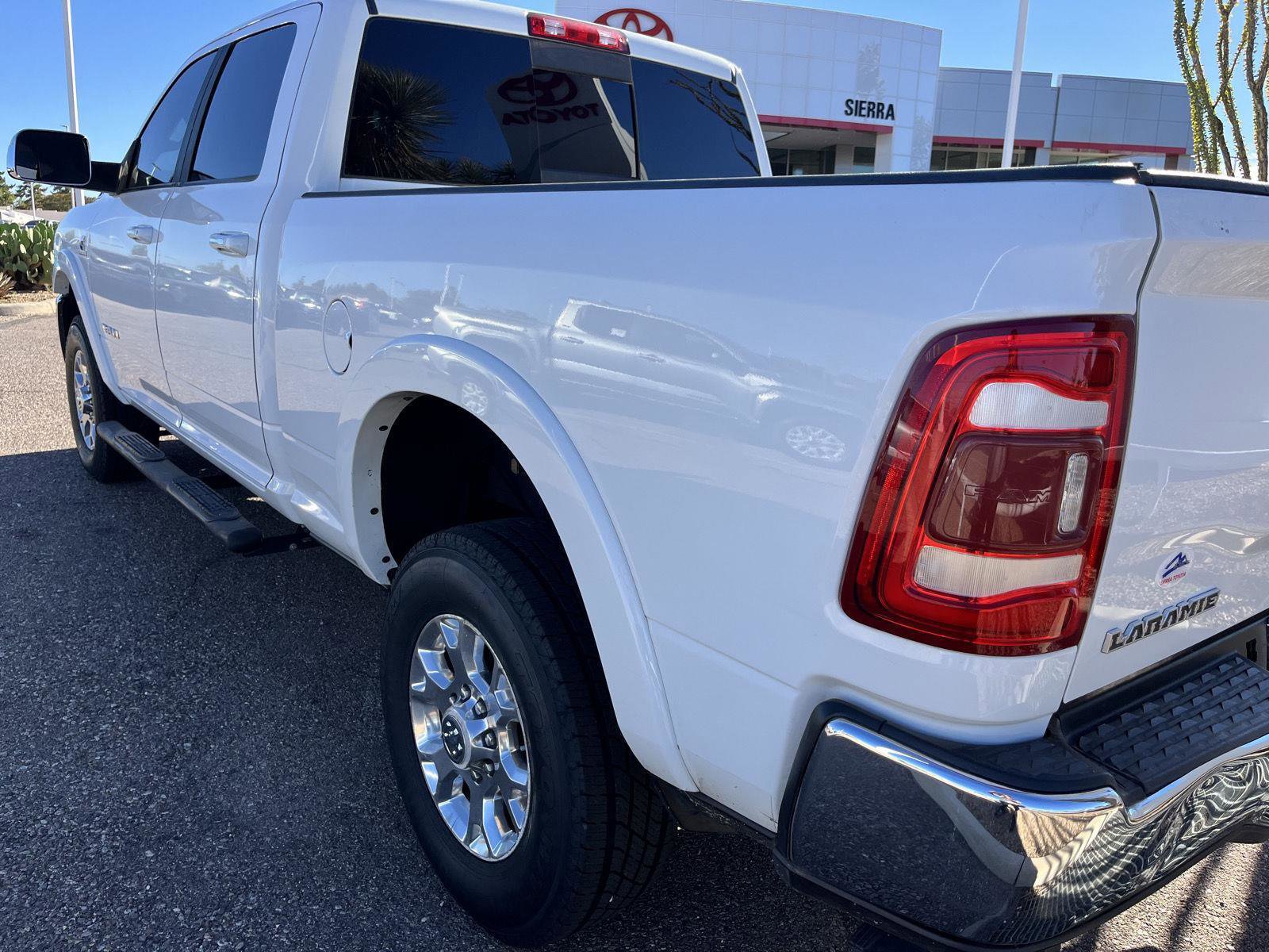 Used 2022 RAM 2500 Laramie image 12