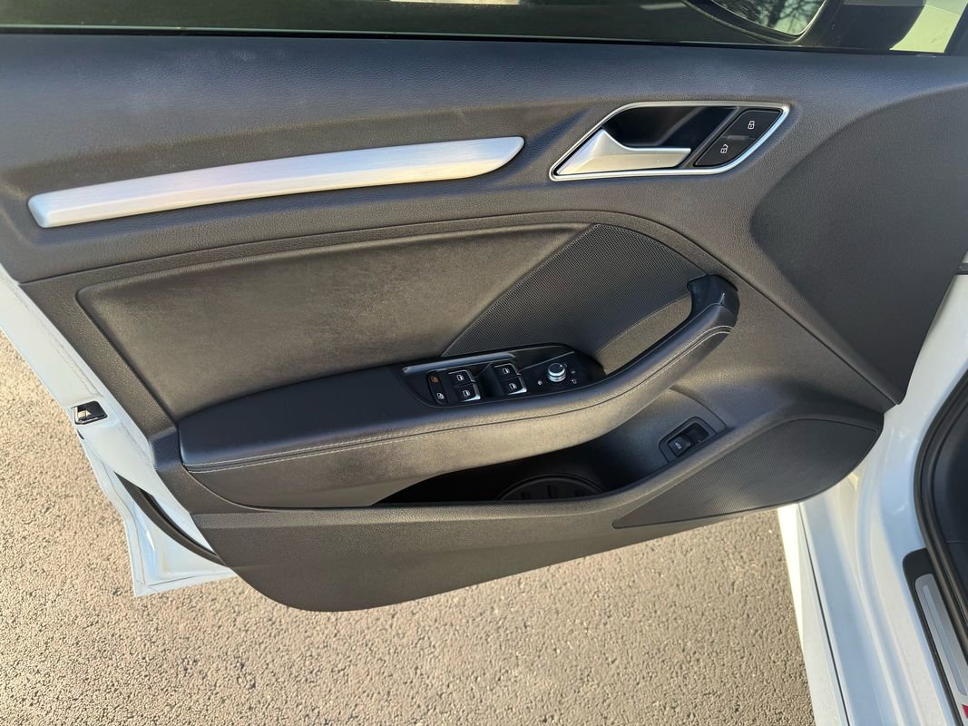 Used 2016 Audi S3 Premium Plus image 21