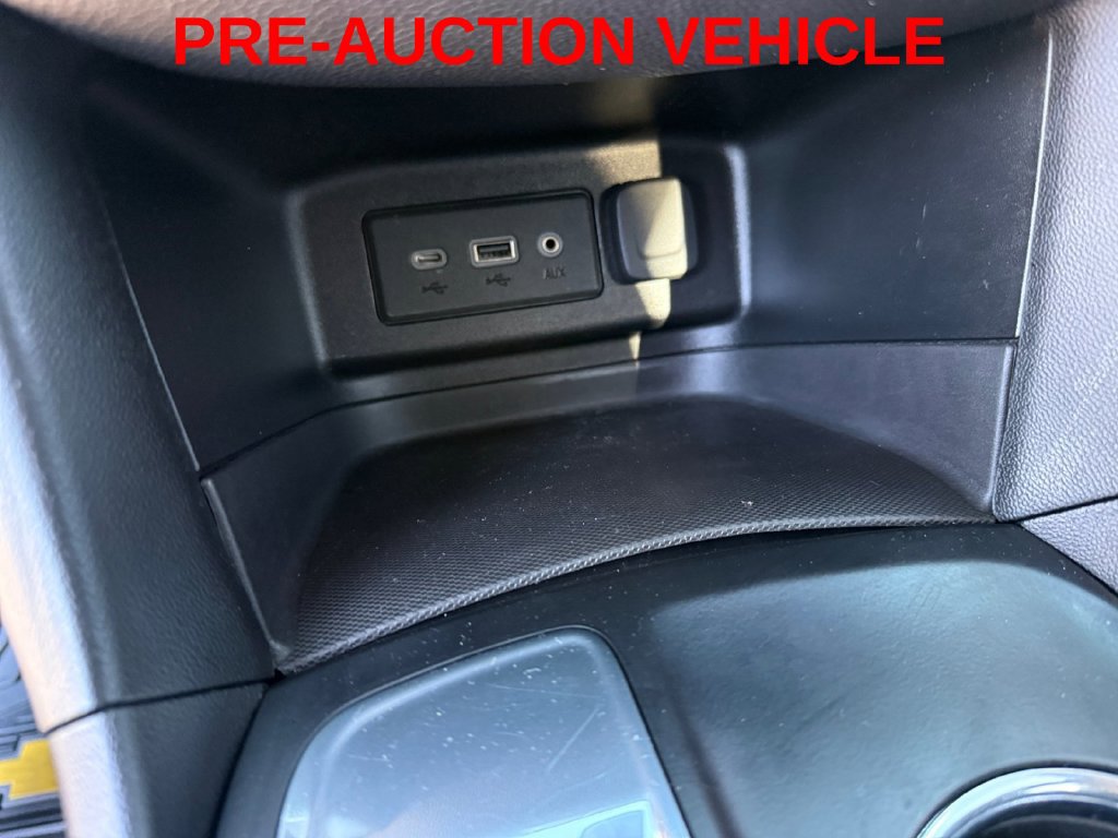 Used 2019 Chevrolet Equinox LT w/ Driver Convenience Package FWD image 22