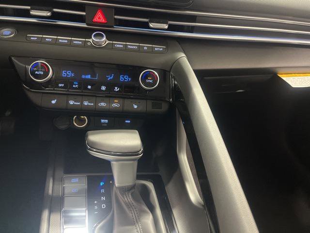 New 2026 Hyundai Elantra Limited w/ Cargo Package image 19