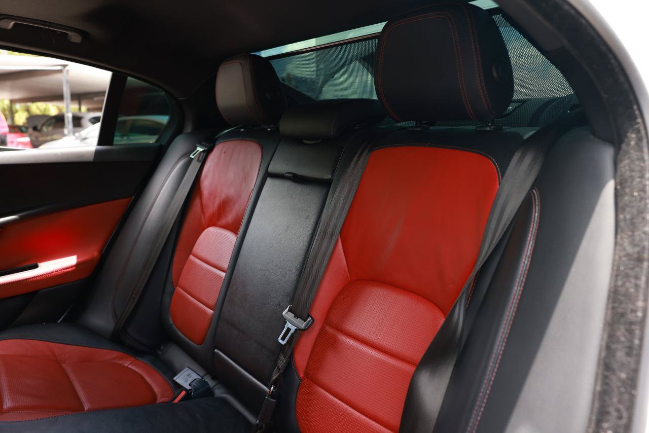 Used 2017 Jaguar XE R-Sport RWD image 8