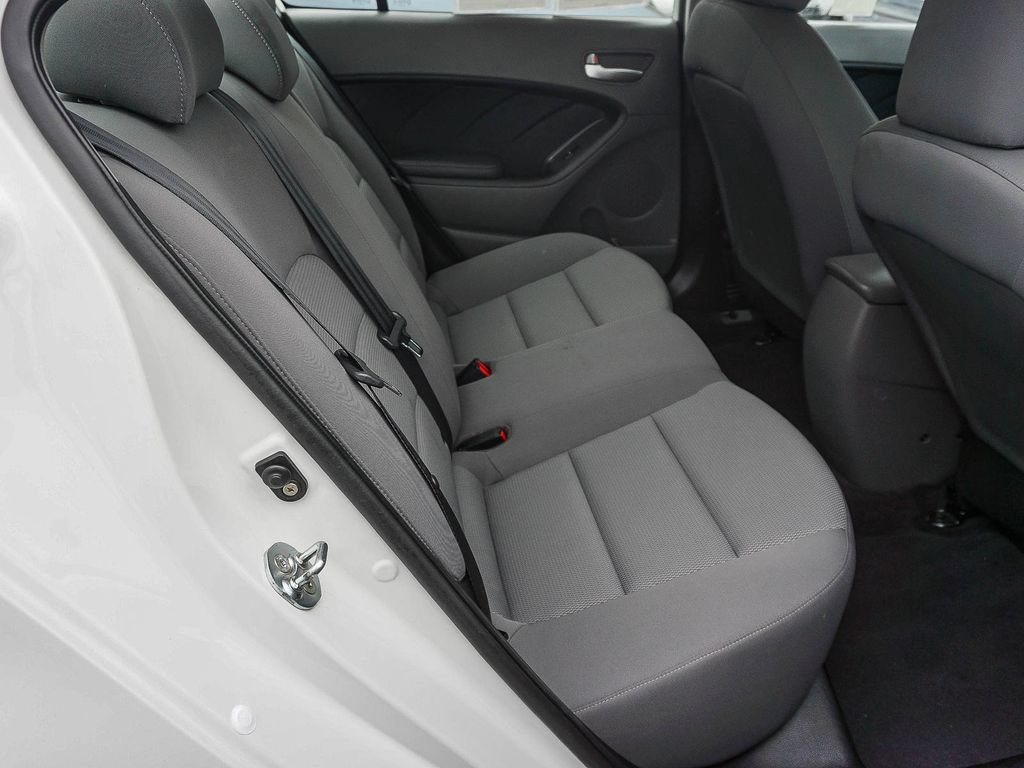 Used 2017 Kia Forte LX FWD image 14