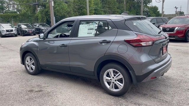 New 2025 Nissan Kicks Play S image 6