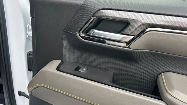 Used 2023 Chevrolet Silverado 1500 ZR2 w/ Technology Package image 43