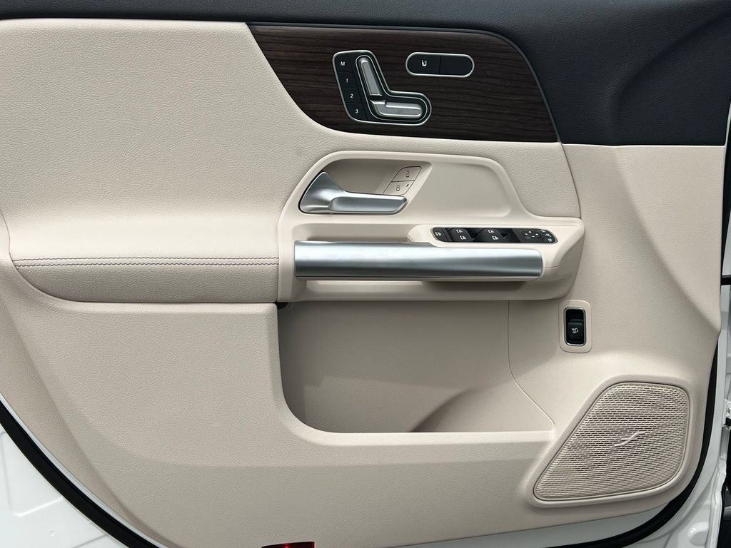 New 2026 Mercedes-Benz GLA 250 4MATIC image 14