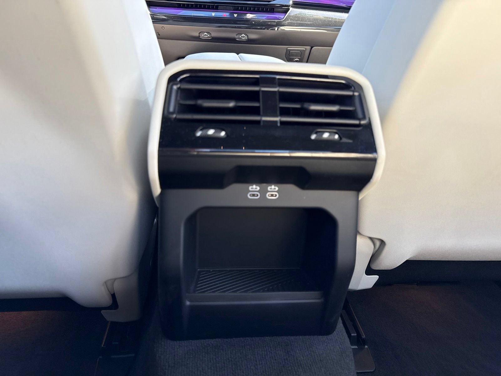 Certified 2025 BMW i5 xDrive40 w/ Premium Package AWD/4WD image 27