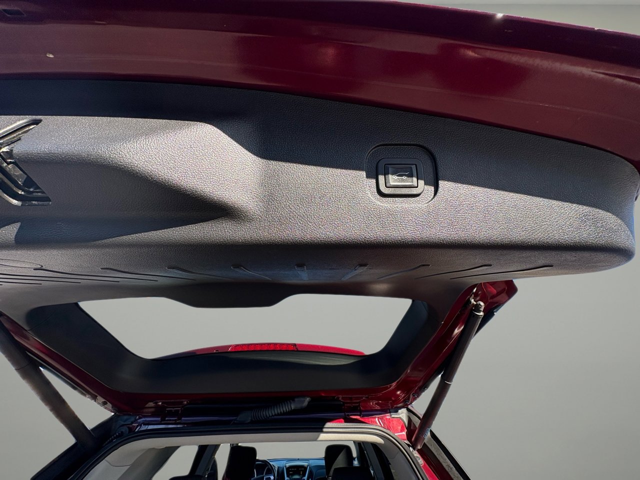 Used 2017 Chevrolet Equinox LT w/ Convenience Package image 25