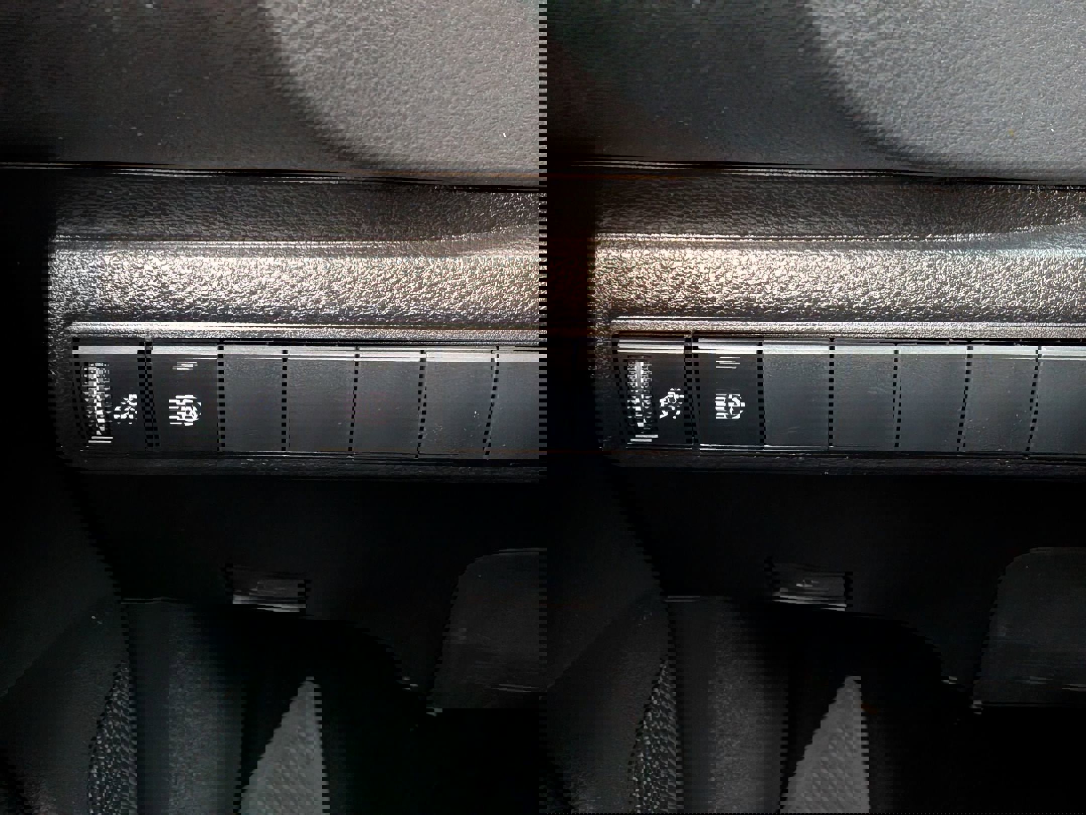 Certified 2022 Toyota Corolla SE image 18