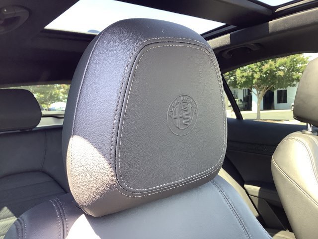 Used 2022 Alfa Romeo Stelvio Quadrifoglio w/ Active Assist Plus Package AWD/4WD image 43