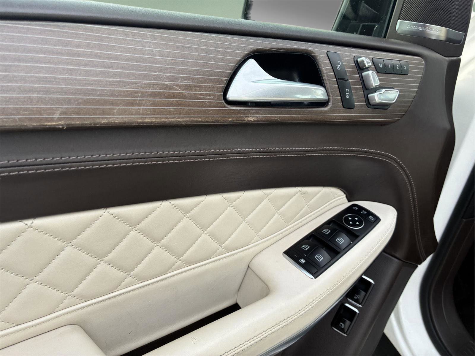 Used 2019 Mercedes-Benz GLS 550 GLS 550 image 19