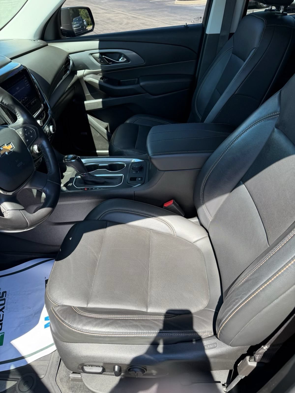 Used 2020 Chevrolet Traverse Premier w/ Redline Edition AWD/4WD image 10