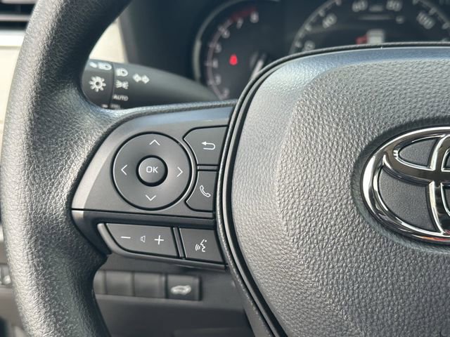 Used 2025 Toyota RAV4 XLE w/ Convenience Package FWD image 13