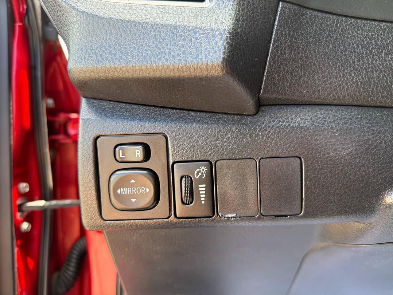 Used 2015 Toyota Corolla S FWD image 14