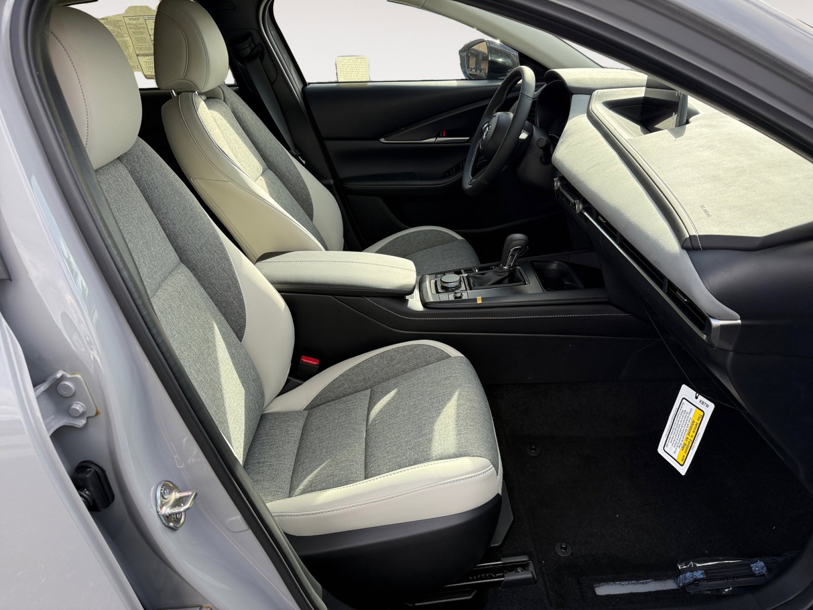 New 2026 MAZDA CX-30 Aire Edition image 19