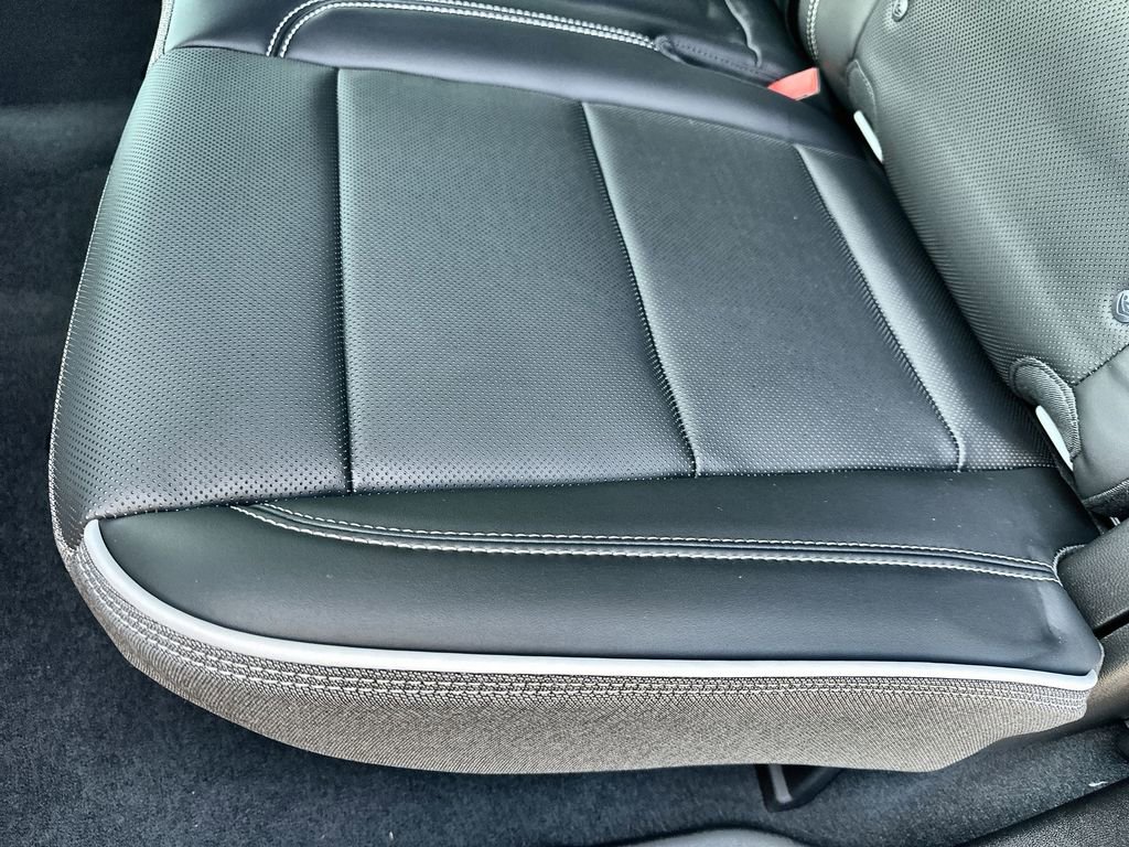 New 2026 GMC Sierra EV Elevation image 17