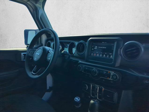 Used 2023 Jeep Gladiator Sport image 29