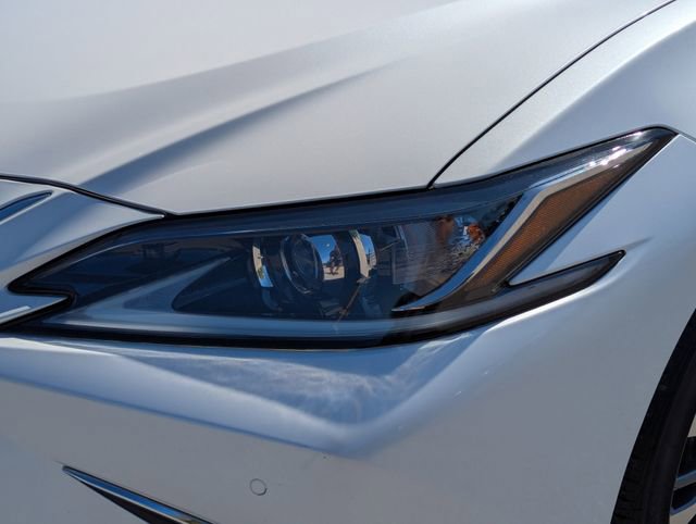 Used 2020 Lexus ES 350 w/ Premium Package image 9
