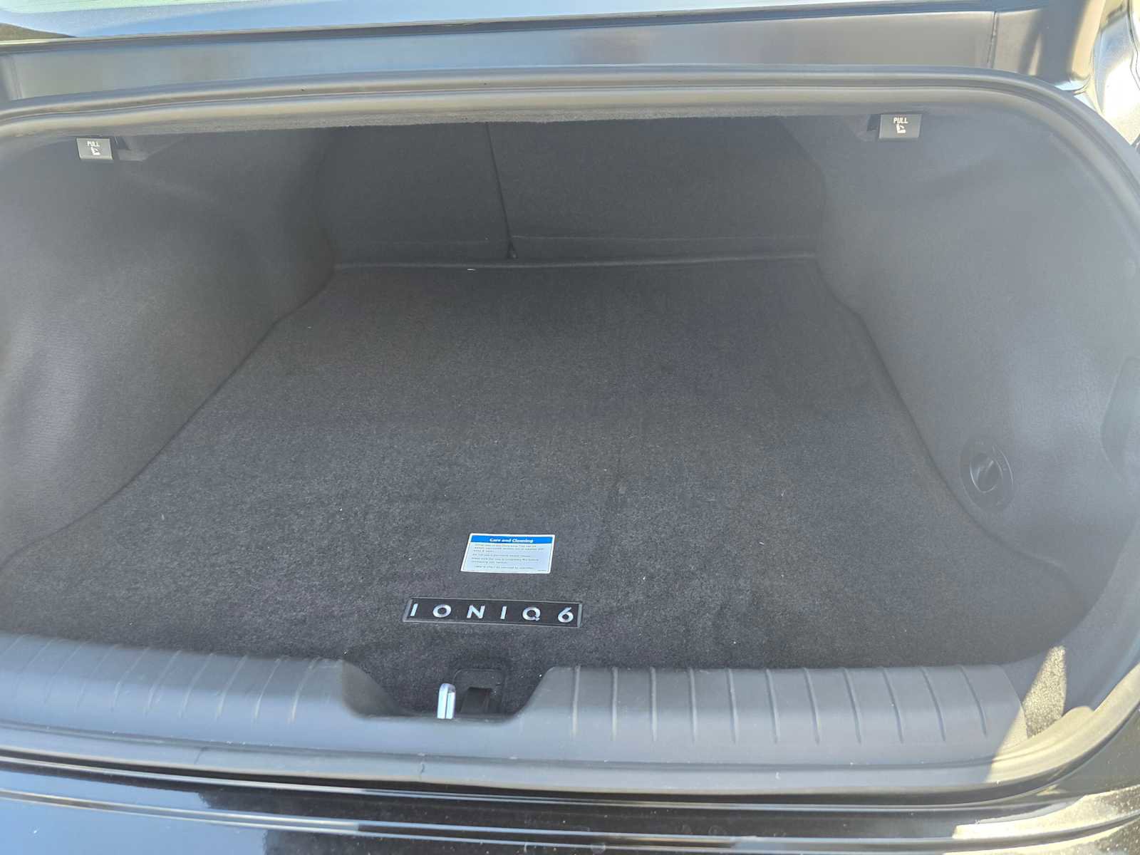 Used 2024 Hyundai Ioniq 6 Limited AWD/4WD image 17