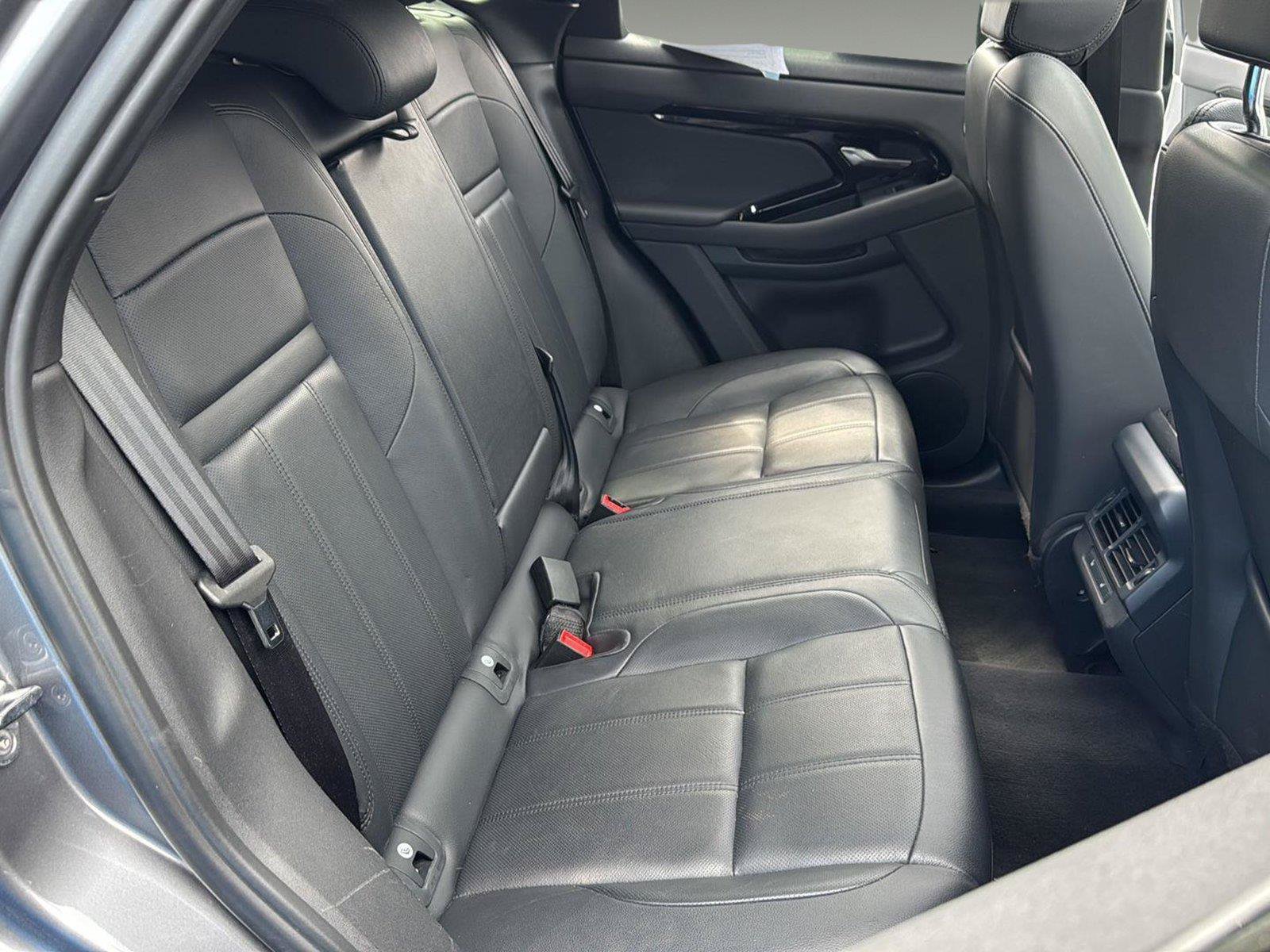 Used 2024 Land Rover Range Rover Evoque S AWD/4WD image 29