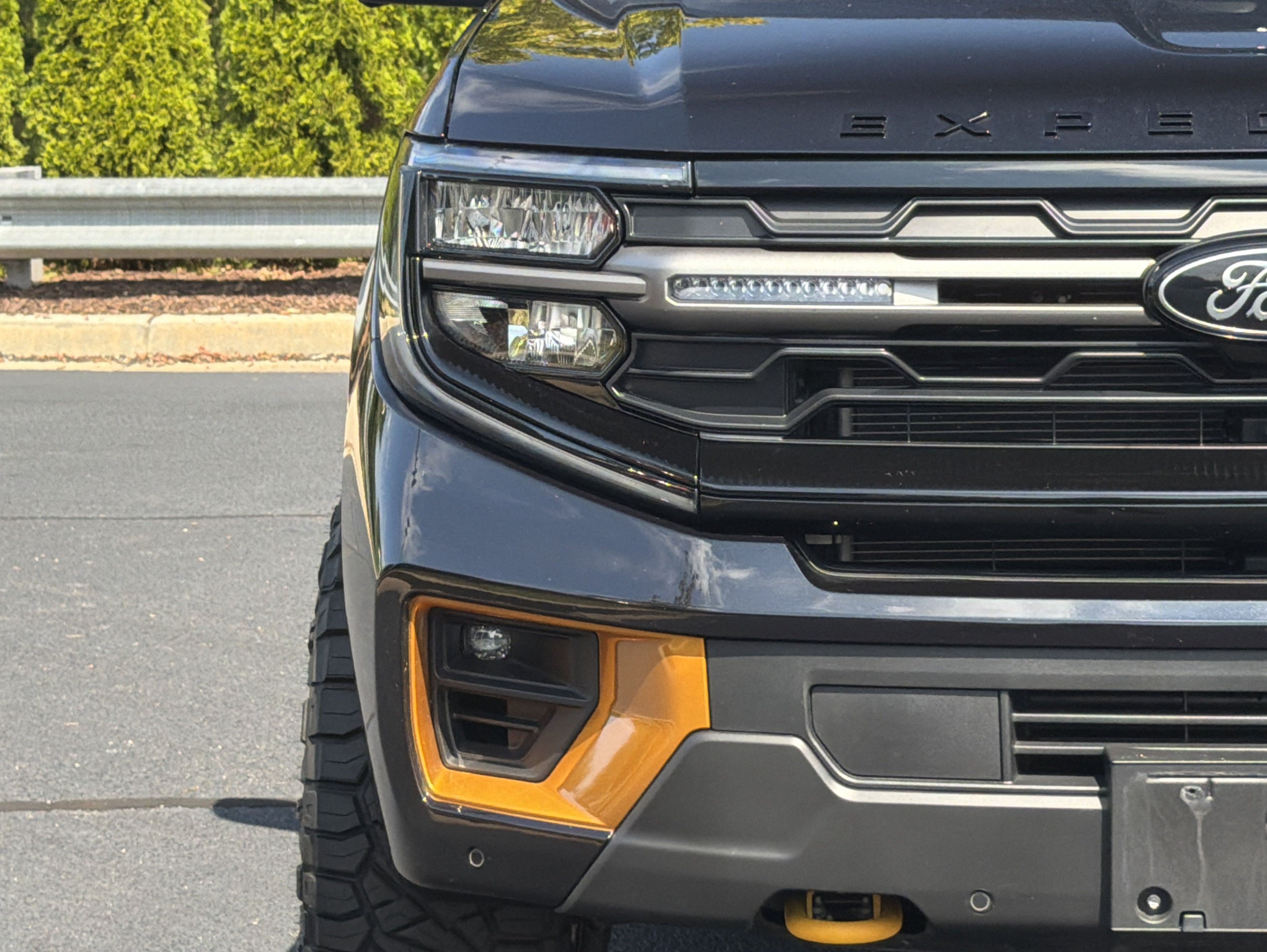 Used 2025 Ford Expedition Tremor AWD/4WD image 24