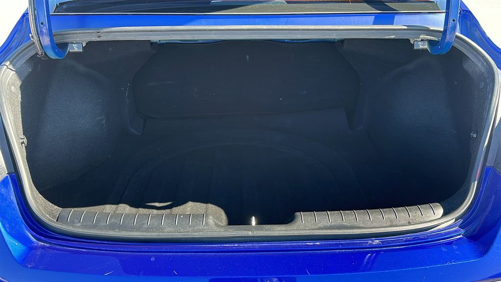 Certified 2024 Hyundai Elantra SEL image 32