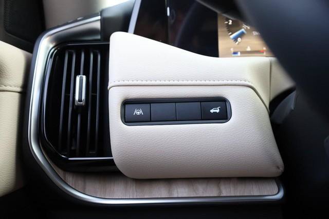 New 2026 Nissan Armada Platinum AWD/4WD image 24