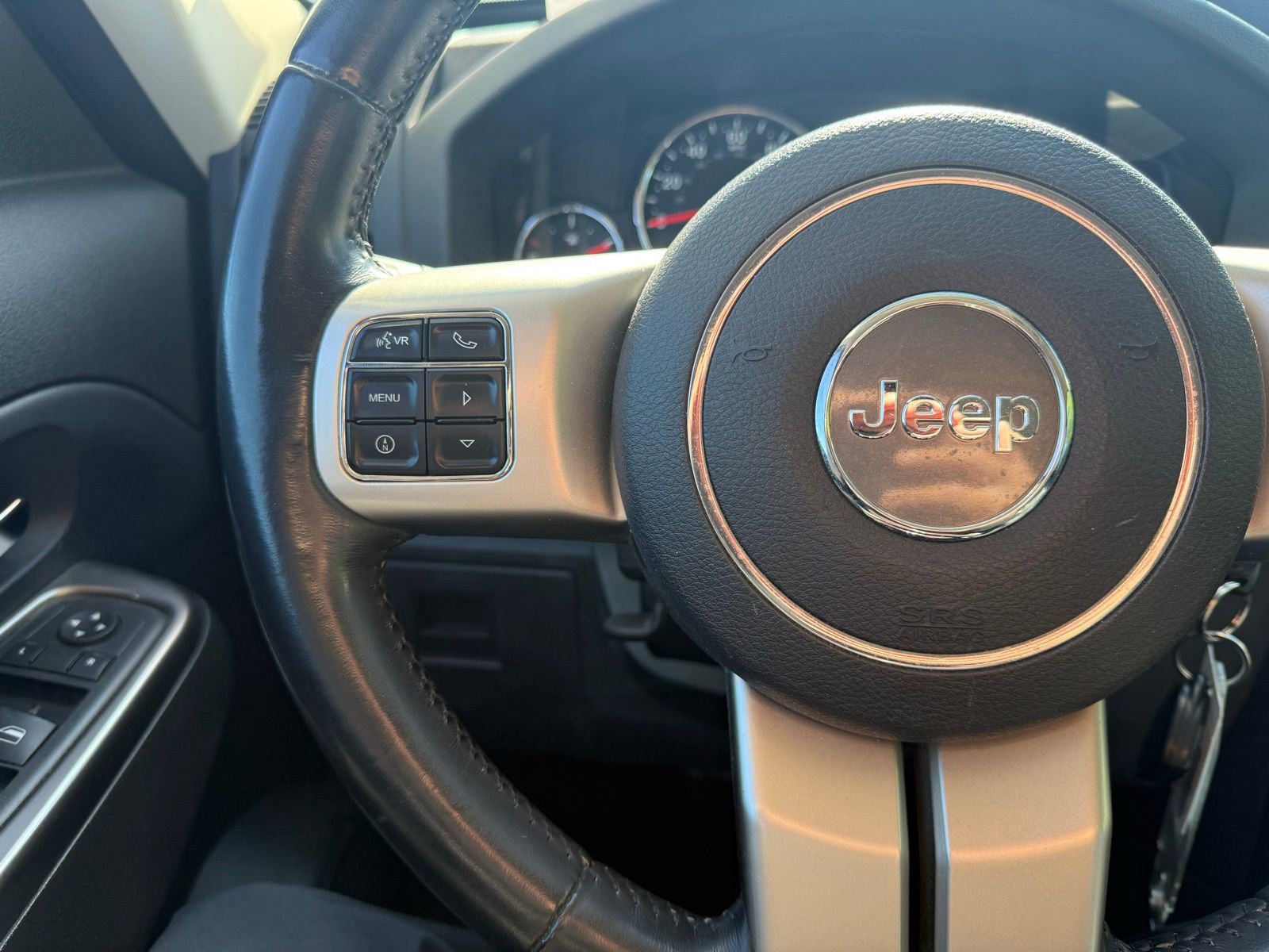 Used 2011 Jeep Liberty Limited w/ Chrome Accents Group image 18