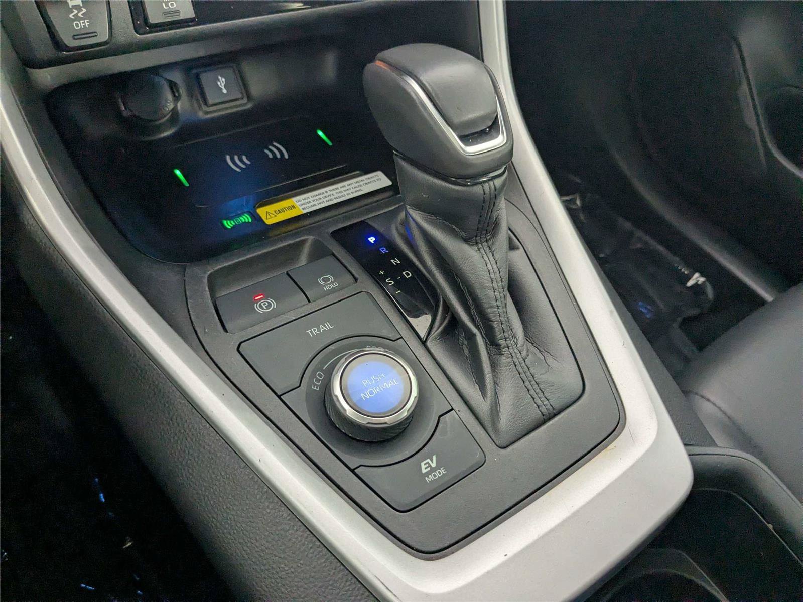 Certified 2022 Toyota RAV4 XSE AWD/4WD image 28