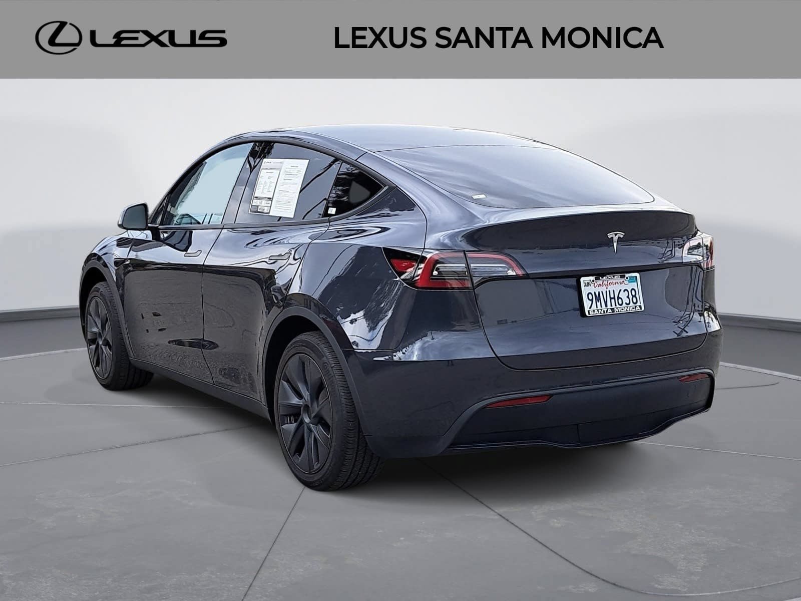 Used 2024 Tesla Model Y 2WD image 7