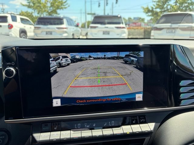 Used 2025 Toyota Camry XSE FWD image 23