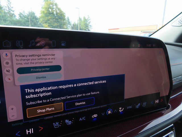 Certified 2024 Chevrolet Traverse RS w/ LPO, Floor Liner Package image 23