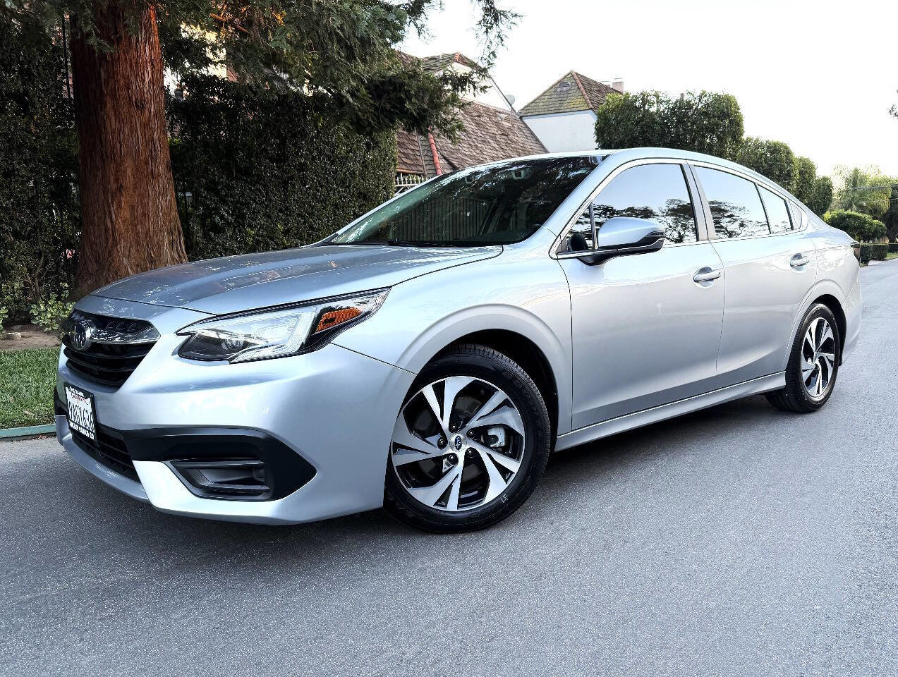 Used 2022 Subaru Legacy Premium image 3