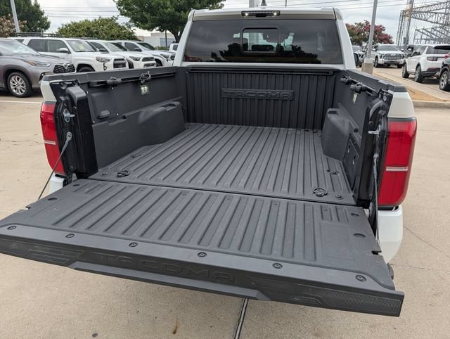 Used 2024 Toyota Tacoma TRD Sport w/ TRD Sport Upgrade Package AWD/4WD image 31