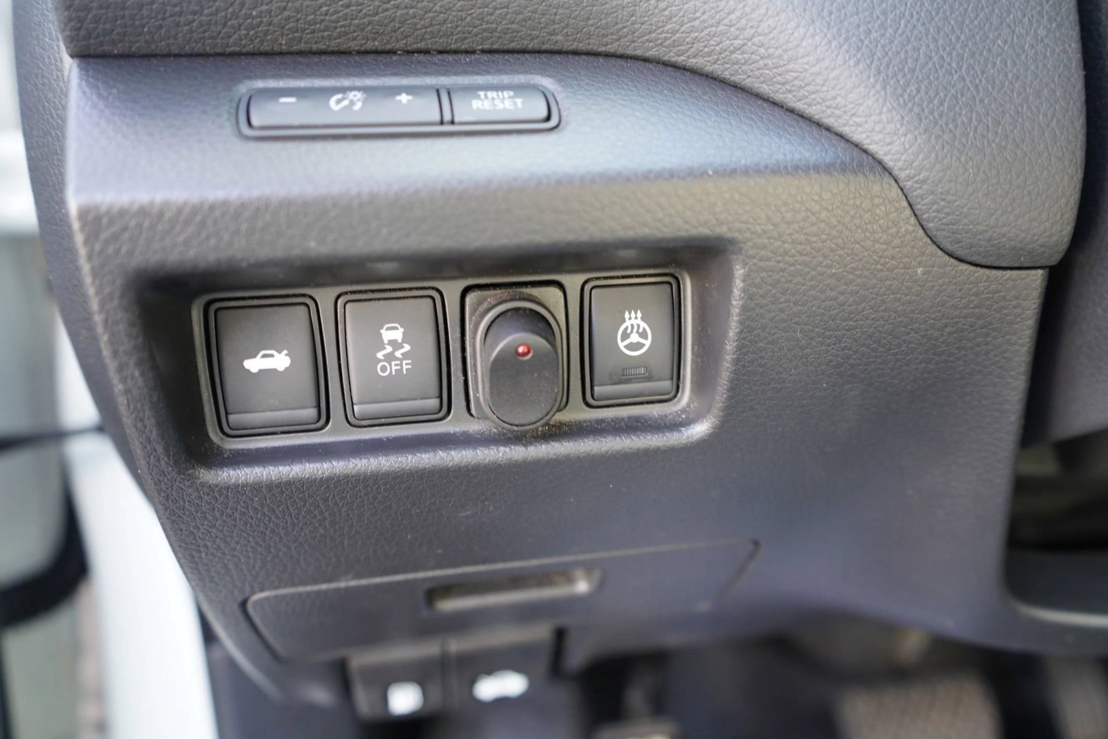 Used 2018 Nissan Altima 2.5 SL FWD image 14