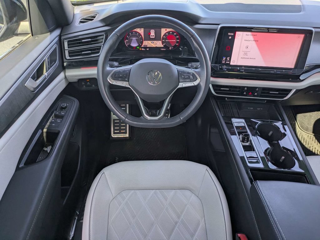 Certified 2025 Volkswagen Atlas Cross Sport SEL Premium R-Line AWD/4WD image 18