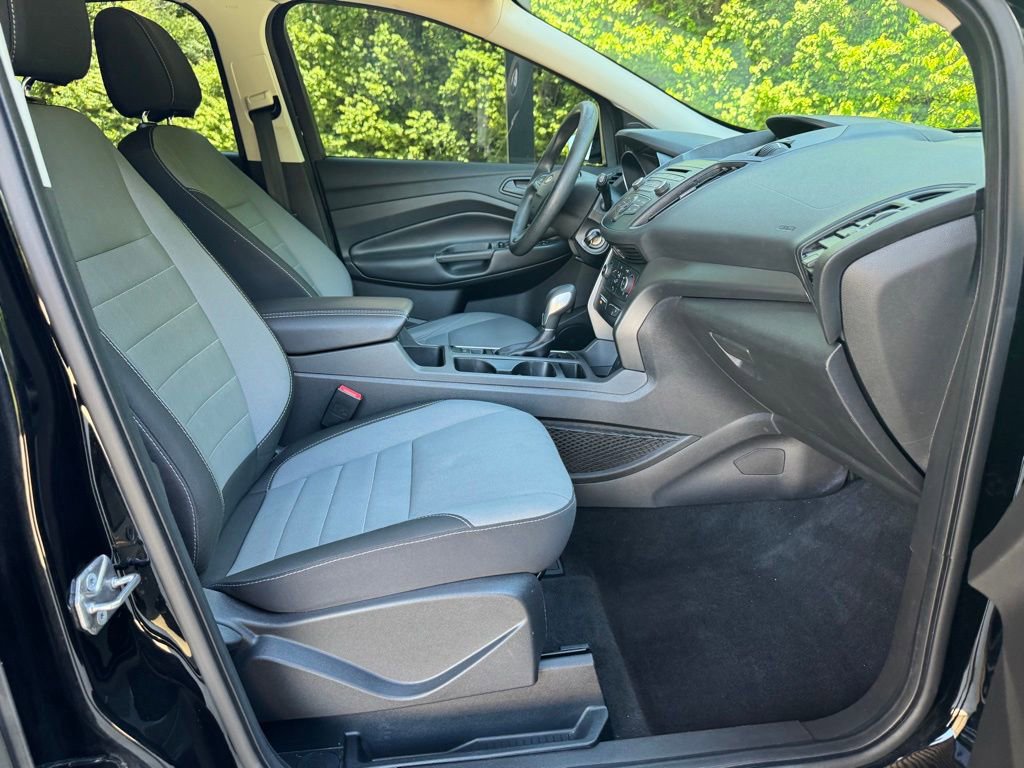 Used 2017 Ford Escape S FWD image 20