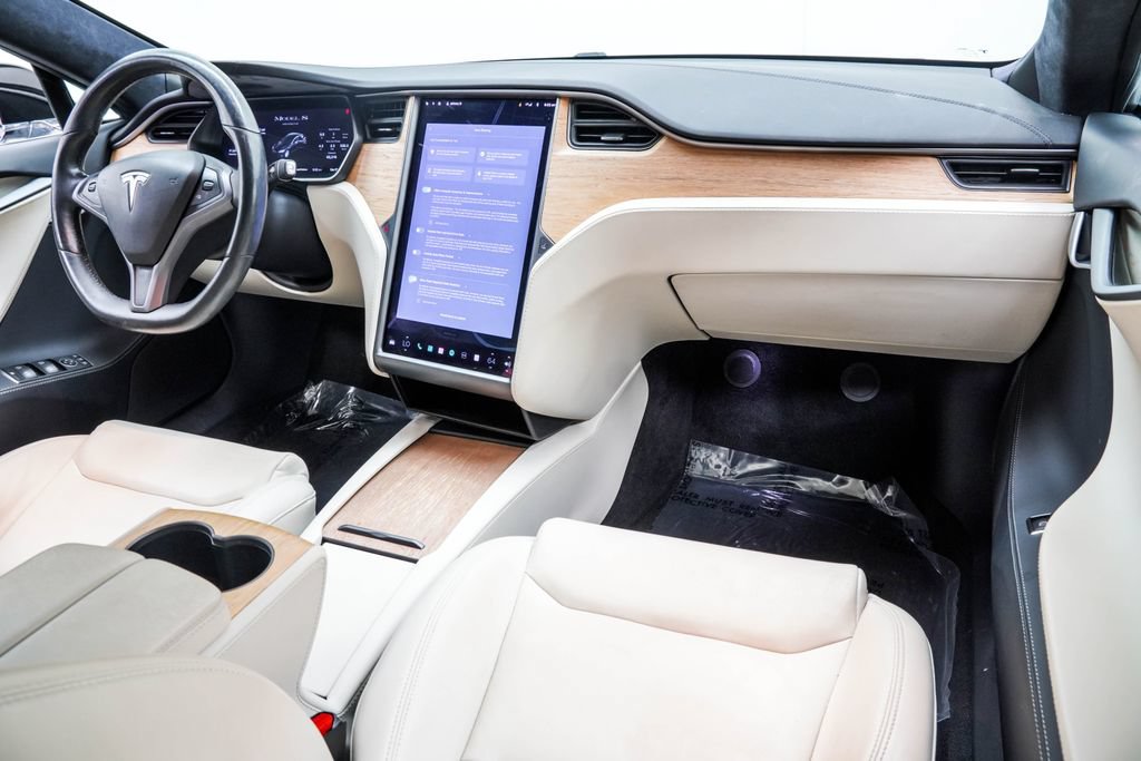 Used 2020 Tesla Model S Long Range AWD/4WD image 23