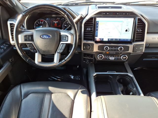 Used 2022 Ford F350 Platinum w/ FX4 Off-Road Package AWD/4WD image 22