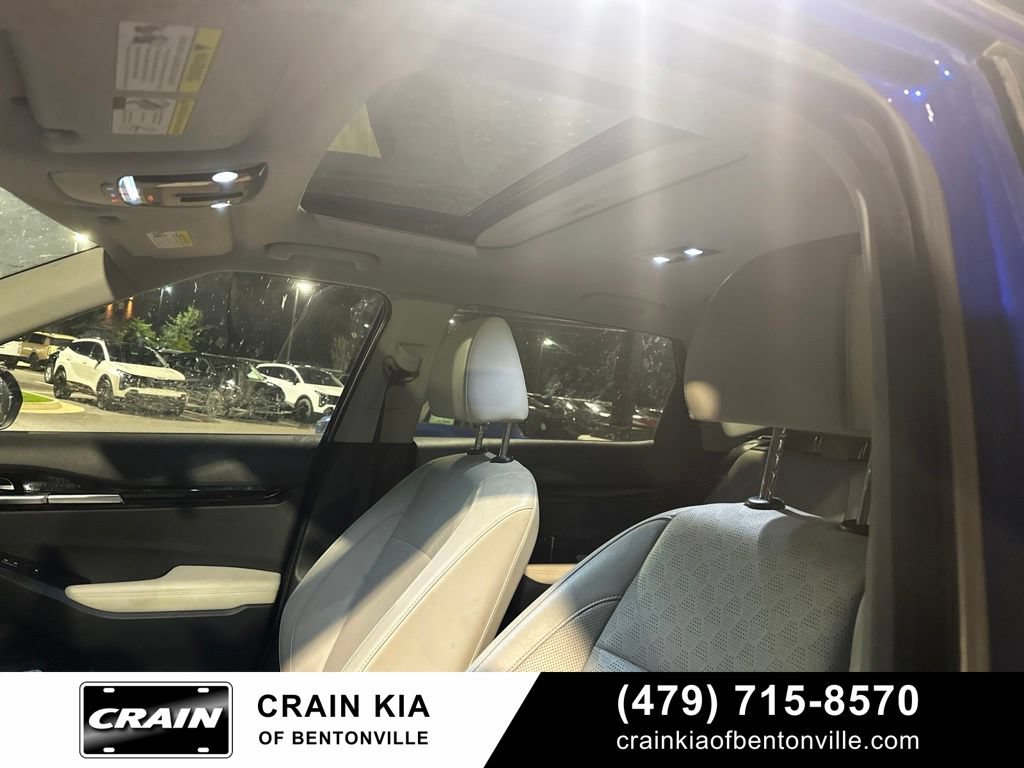 Used 2023 Kia Seltos EX AWD/4WD image 18