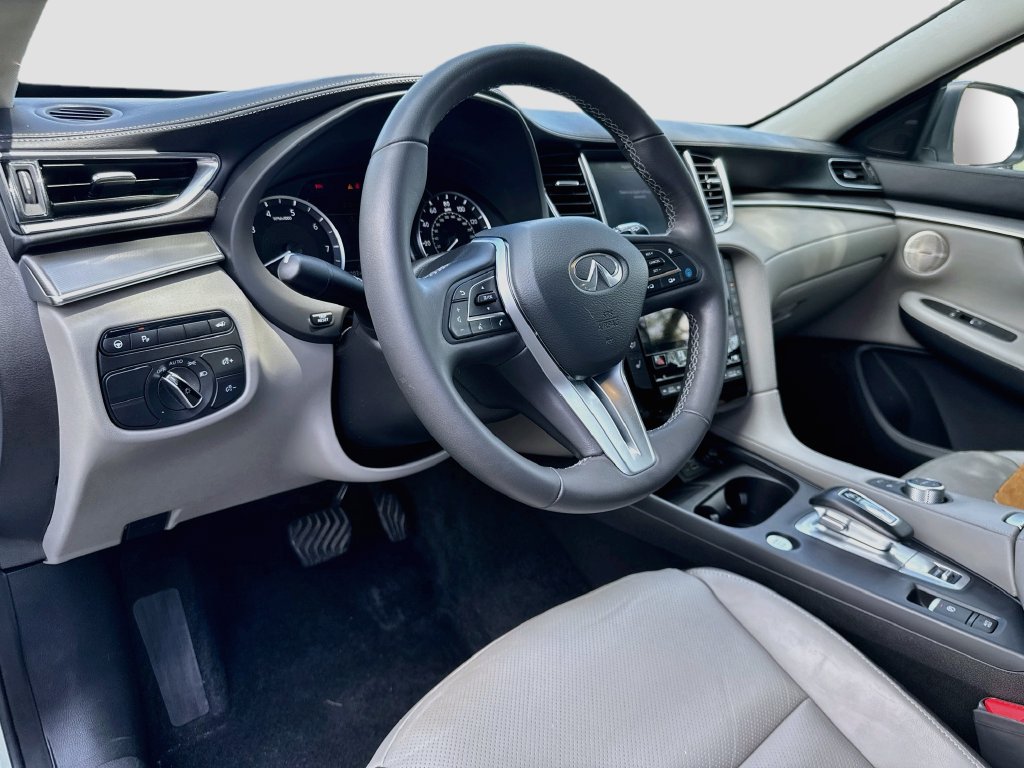 Certified 2023 INFINITI QX50 Luxe AWD/4WD image 10