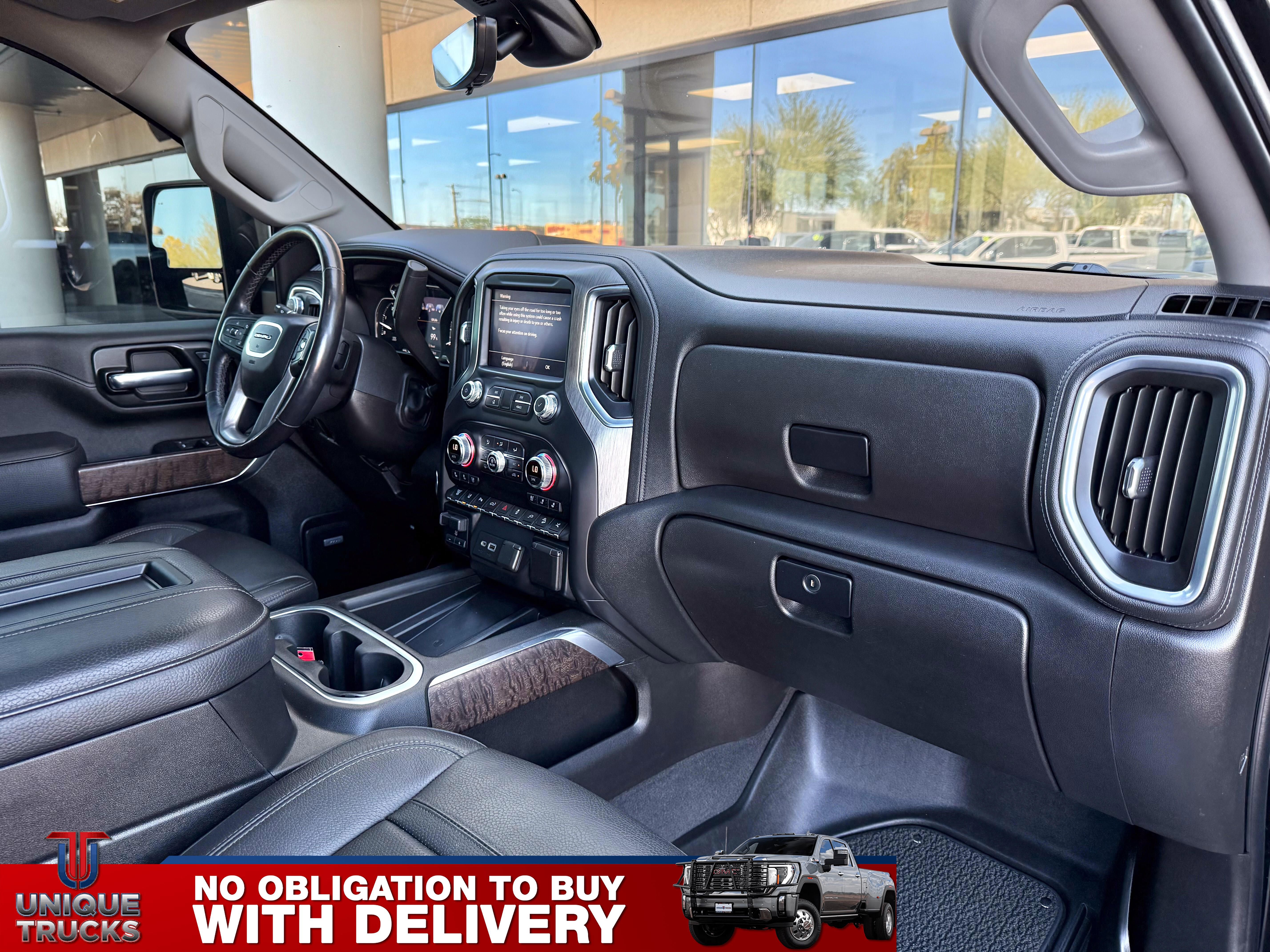 Used 2022 GMC Sierra 2500 Denali w/ Denali Ultimate Package AWD/4WD image 30
