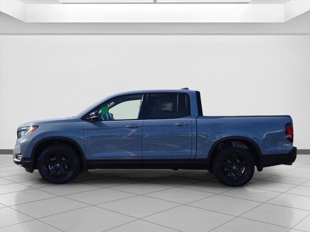 Certified 2023 Honda Ridgeline Black Edition image 8